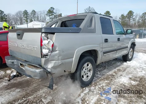 2005 Chevrolet Avalanche 1500 Z66 z USA, uszkodzony, nr VIN 3GNEC12Z85G258906